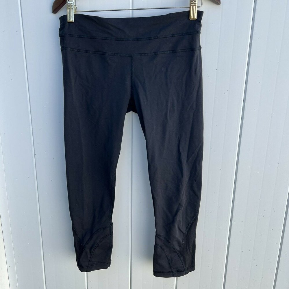 Lululemon Inspire Crop Black Size 8 Womens Leggings Solid Pants Activewear